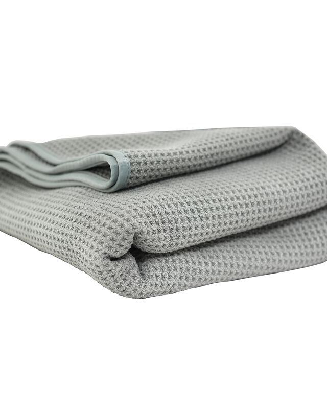 РУШНИК ВАФЕЛЬНИЙ МІКРОФІБРОВИЙ WAFFLE WEAVE GRAY MATTER MICROFIBER DRYING TOWEL, 91 x 63 см
